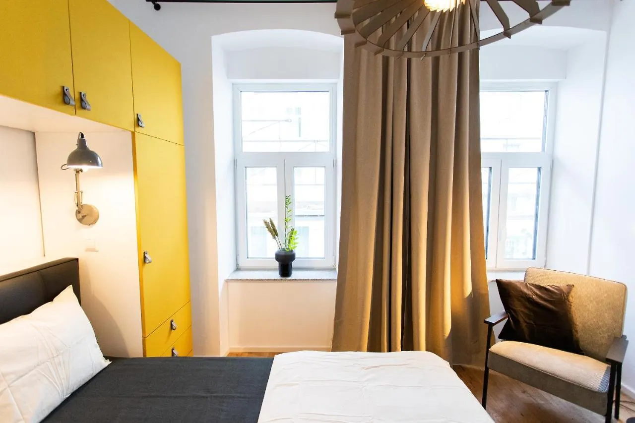 Stilvolle Wohnung mit ruhig gelegenem Balkon Wien