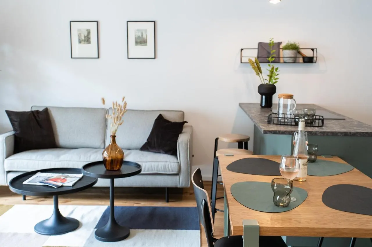 Stilvolle Wohnung mit ruhig gelegenem Balkon Wien Österreich